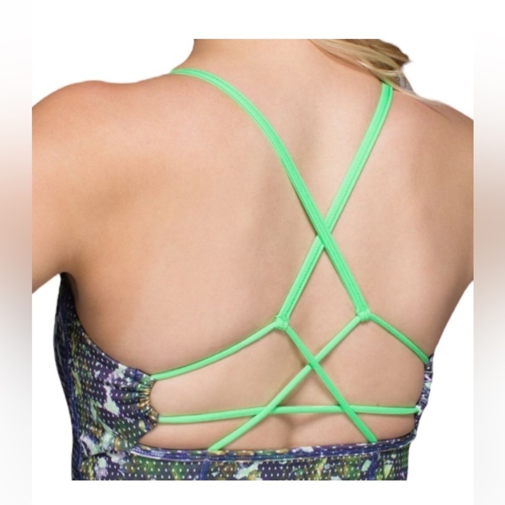 Lululemon Dancing Warrior Tank, Size 6 - Picture 3 of 10